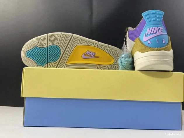 4 SP x Air Desert Union Jordan Moss DJ5718-300 0526